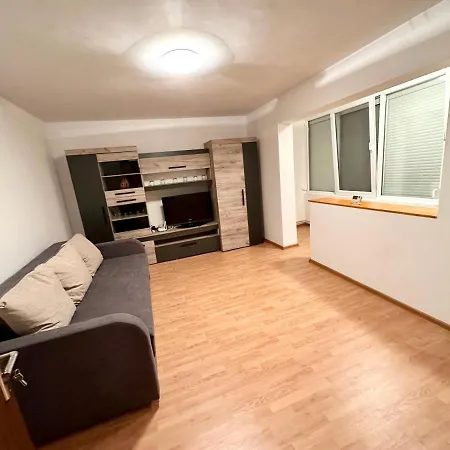 Adg 2 - Apartament Cu 3 Apartman *